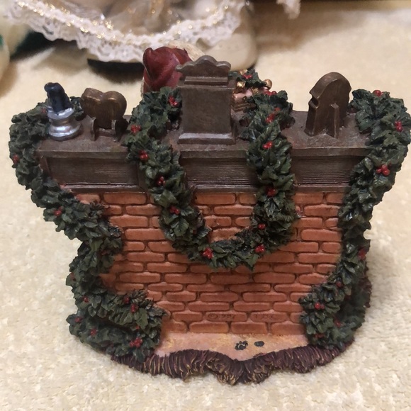 Boyds Yesterdays' Child Celebration Series #6 Sandra Claus...Christmas Morning - Picture 3 of 5